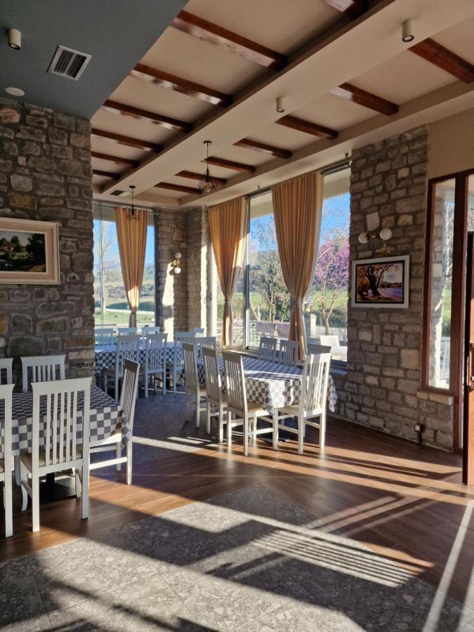 Kutal Park Inn Hotel Përmet Kültér fotó