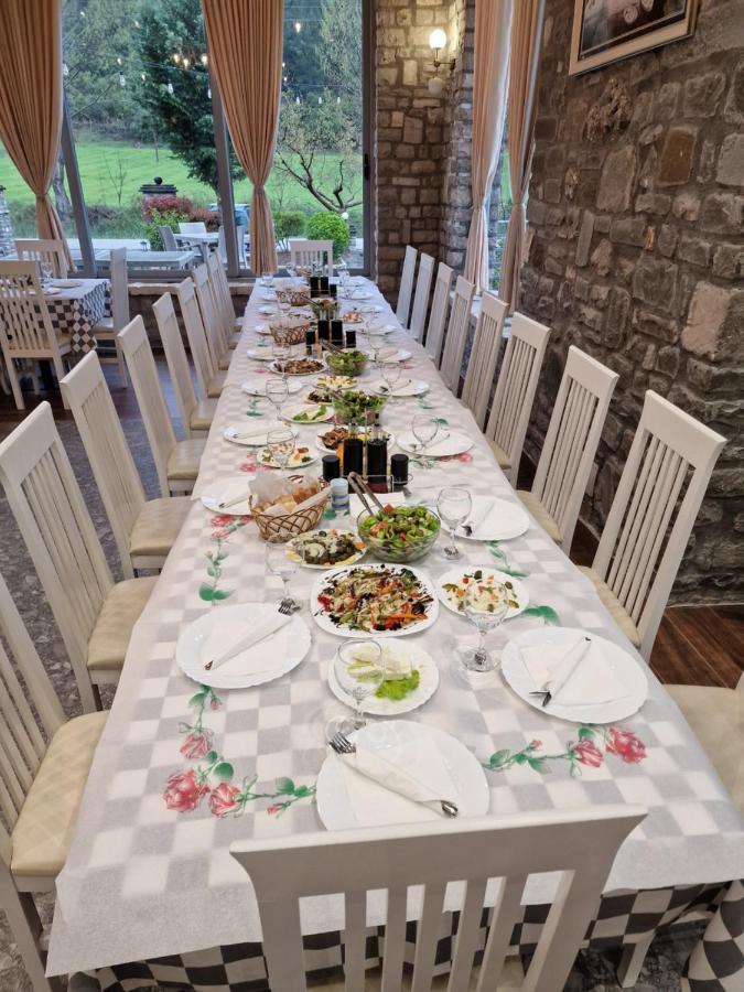 Kutal Park Inn Hotel Përmet Kültér fotó